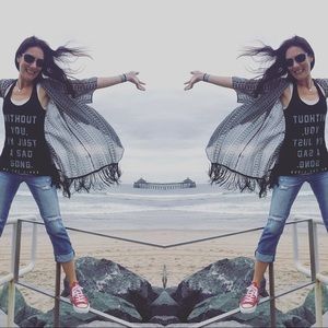 LuLaRoe Monroe Kimono